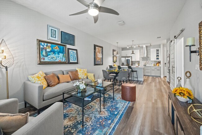 Photo - Addison Square