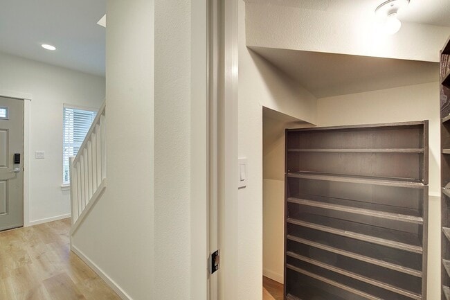 Photo - 3Bd/2.5Ba Issaquah Home
