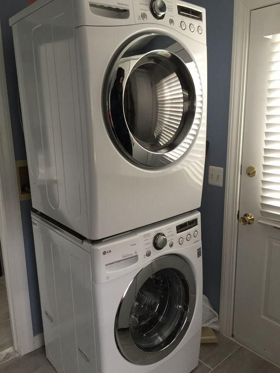 Photo - 18 Willow Ct