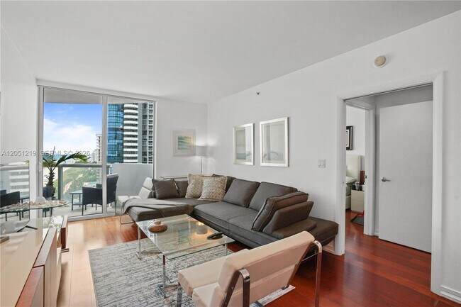 6365 Collins Ave Unit 1705