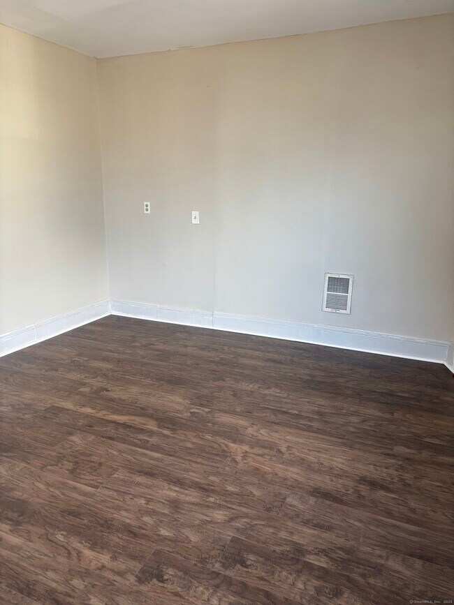 Photo - 141 Pixlee Pl Apartamento