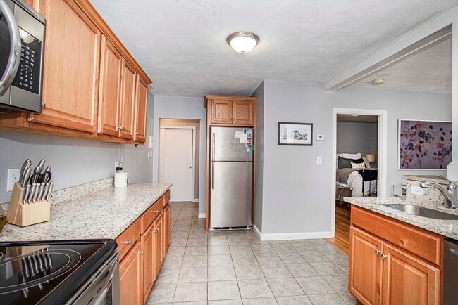 Photo - 132 Emerson St Unit 13