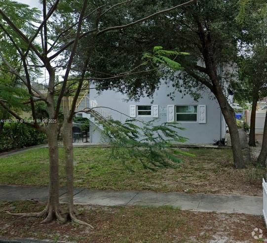 Building Photo - 2022 Pierce St Unit 102 Rental