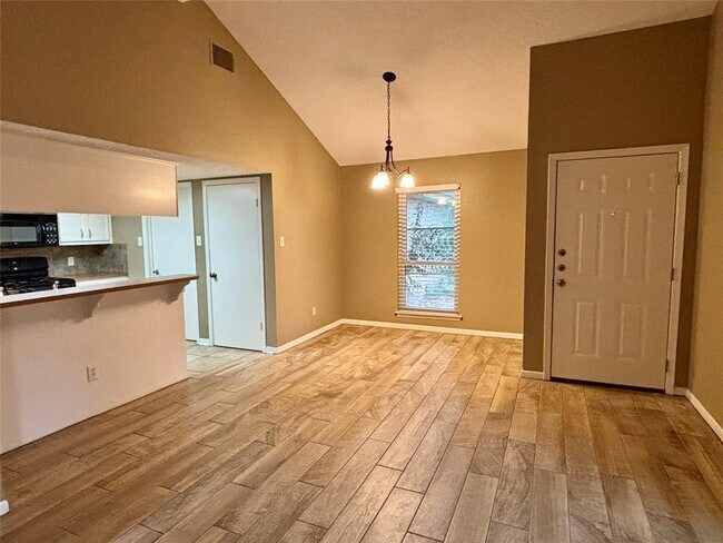 Photo - 314 Tamara Dr