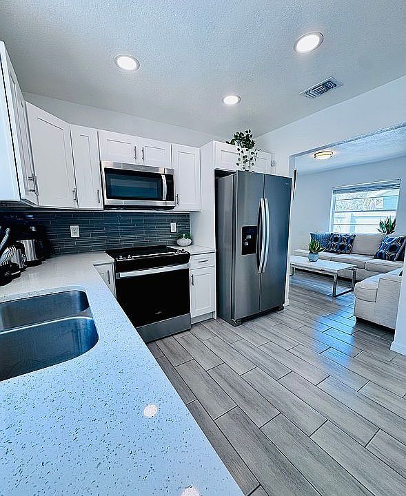 Photo - 1814 E Emma St