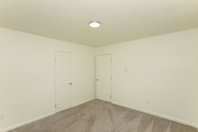 Photo - 8104 Turner Rd