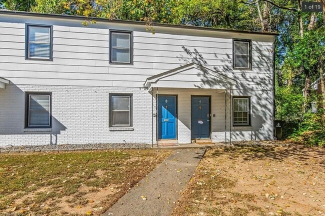 Photo - 2 bedroom/1.5 bathroom townhome in Ardmore