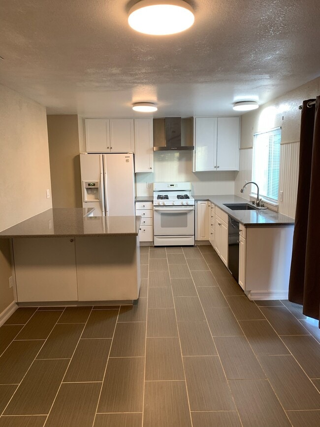 Photo - 911 Shelduck Ct