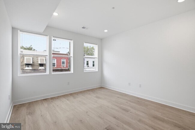 Photo - 3974 Reno St Unit 2