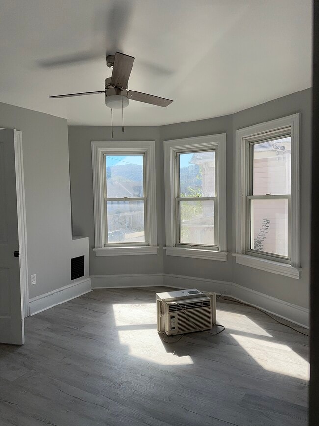 Photo - 1465 Pennsylvania Ave