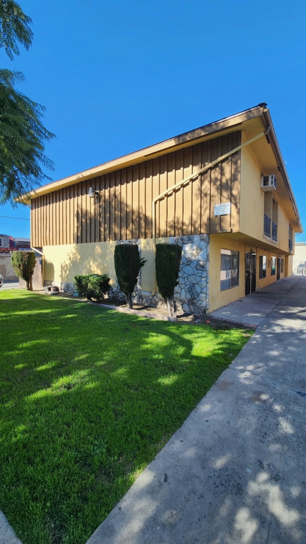 Building Photo - 3351 E Andy St Unit #4