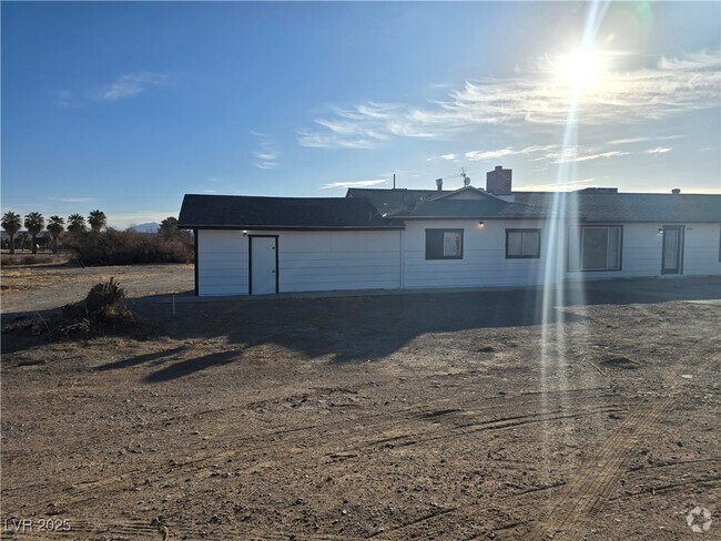 Building Photo - 1820 Lyman St Rental