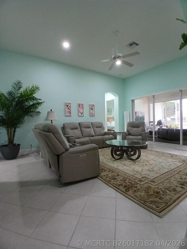 2325 Sailfish Cove Dr