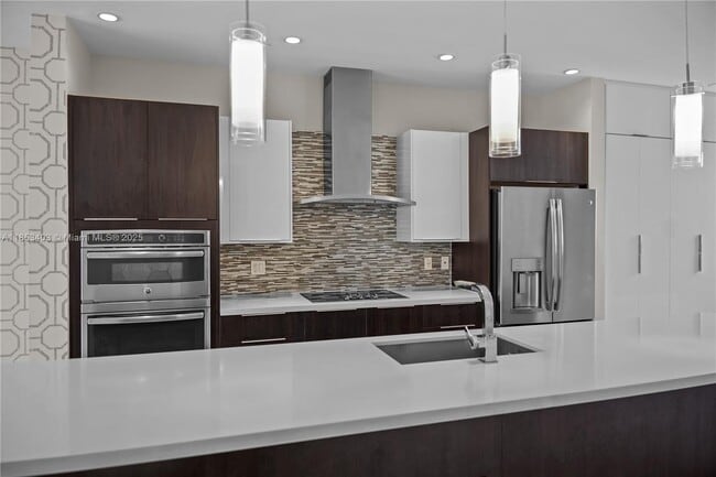 Building Photo - 10245 NW 63rd Terrace Rental