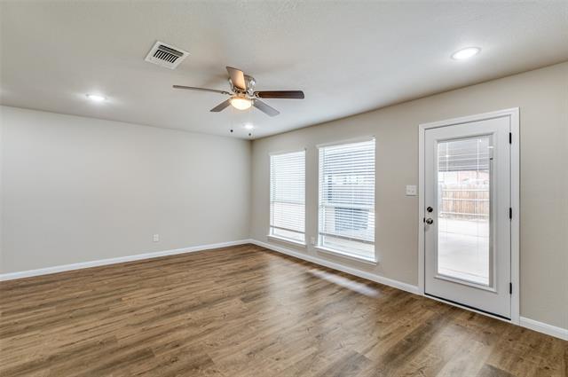 Photo - 5700 Giddyup Ln