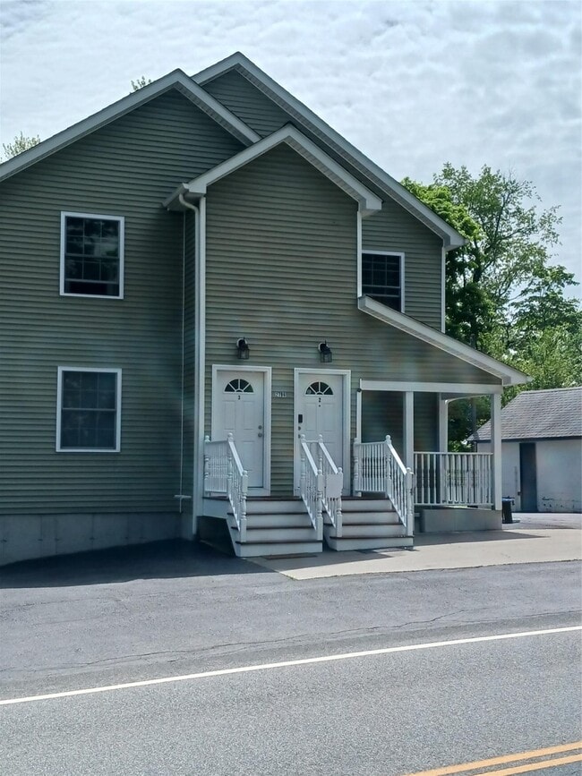 Building Photo - 2796 US-6 Unit Apartment 1