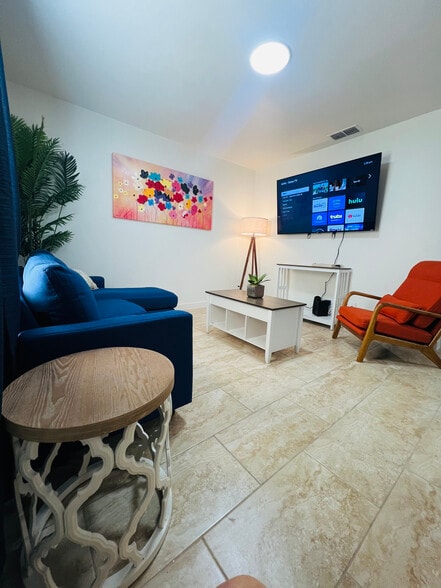 2 Bed Living 01
