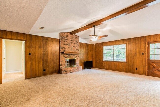 Photo - 3 BEDROOM, NORTH BELTON