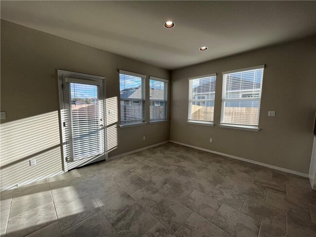 Photo - 128 Bright Flora Ln