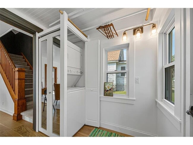 Photo - 405 Columbus Ave