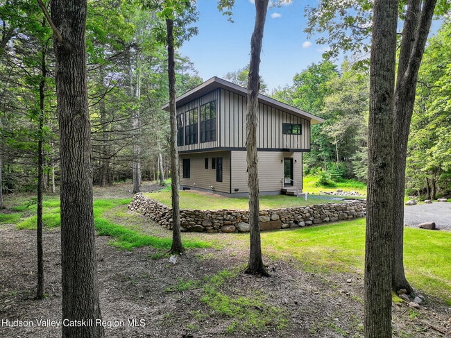 Photo - 178 Chestnut Hill Rd