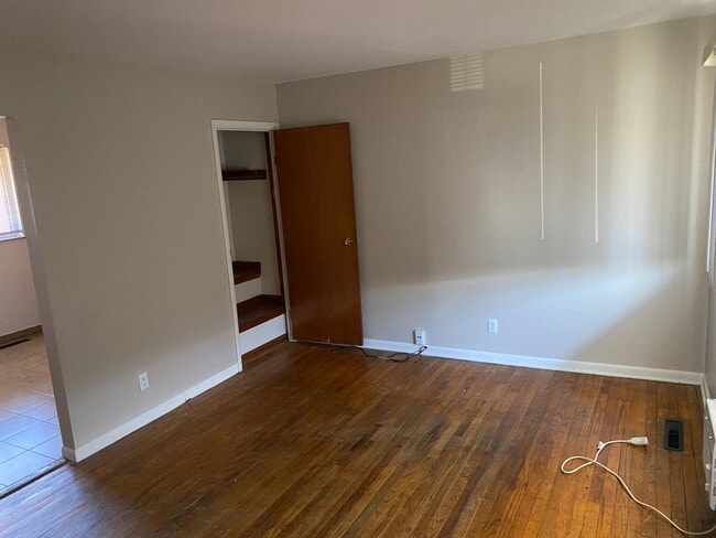 Photo - 381-385 S Yearling Rd Unit 385 Yearling