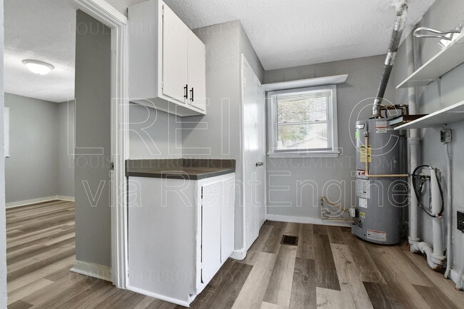 Photo - 4217 Grand Ave