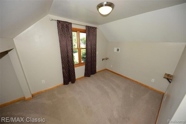 Photo - 3534 Woodland Ave