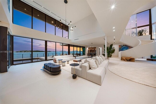 Photo - 11400 N Bayshore Dr