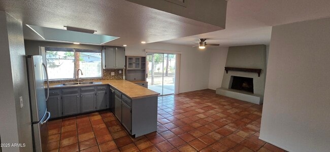 Photo - 15635 North 21st St