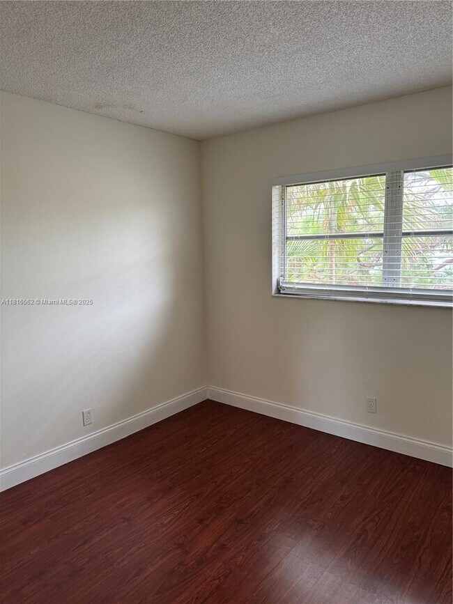 Photo - 5156 NE 6th Ave Unit 224