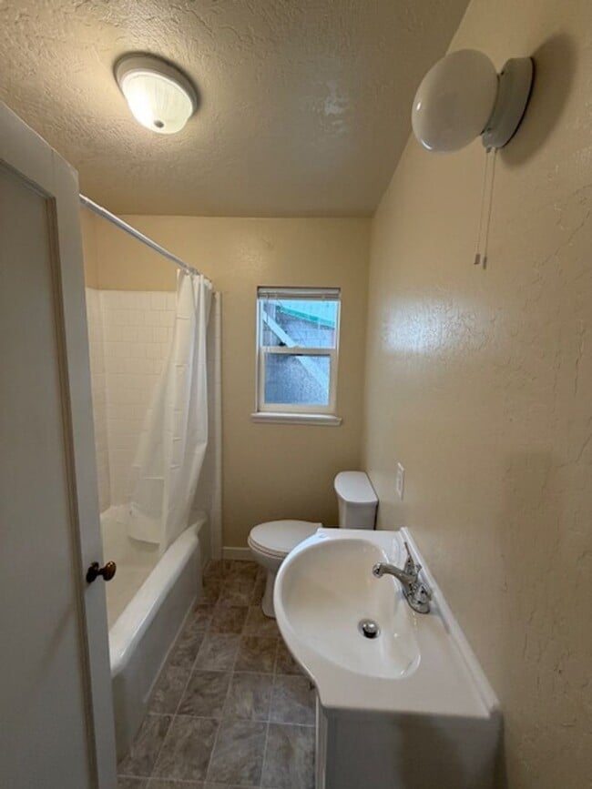 Photo - 64 N Stewart St Unit 3