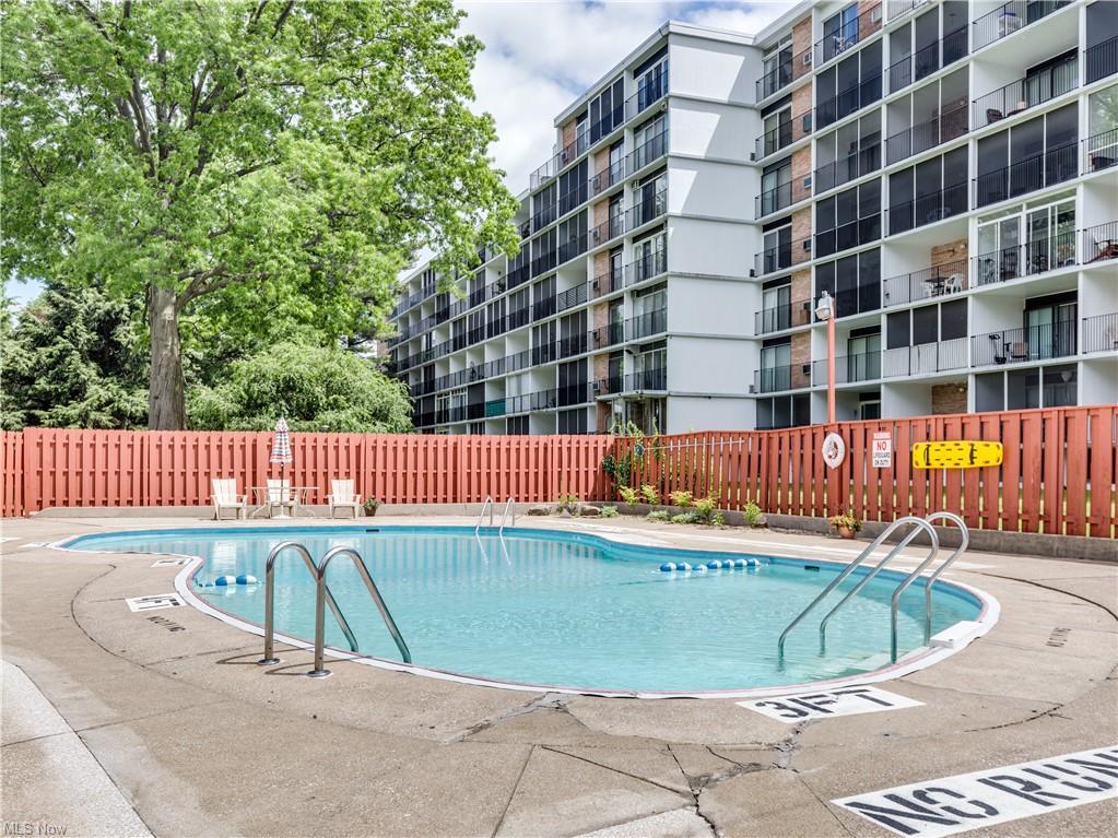 Photo - 2331 E Market St