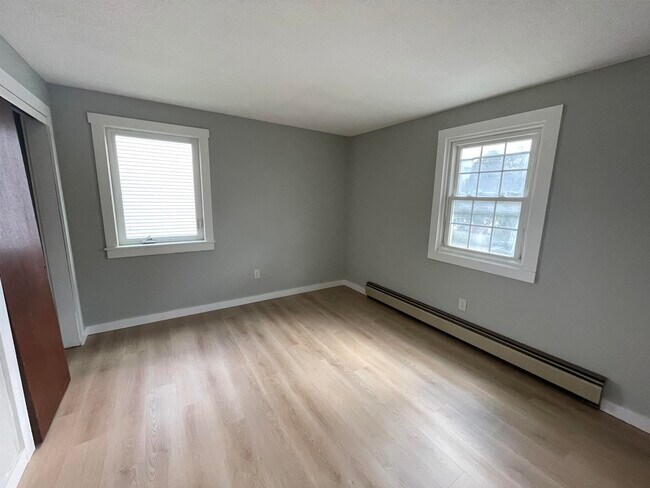 Photo - 17 Kingsley Ct Unit 3