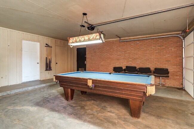 Photo - Renovated Three-Bedroom home in Central Lu...