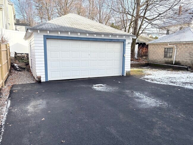 Photo - 73 Dent St Unit 2