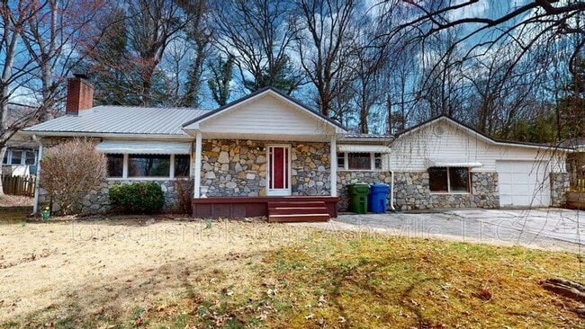 Building Photo - 170 Birch Ln