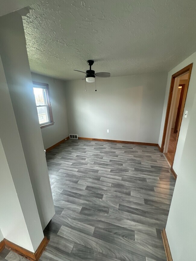 Photo - 80 Haller Ave Unit Upper