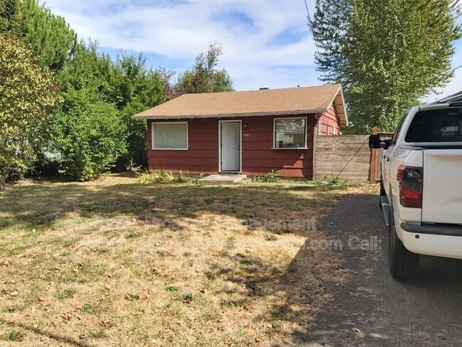 Photo - 2465 SW Pickford St