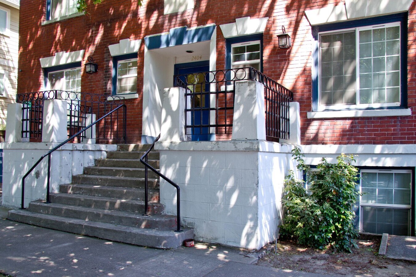 Photo - Vancouver Ave.