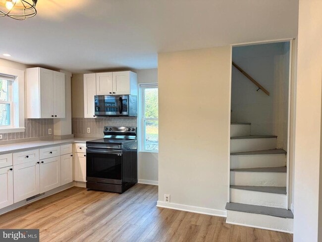 Photo - 631 Penns Park Rd