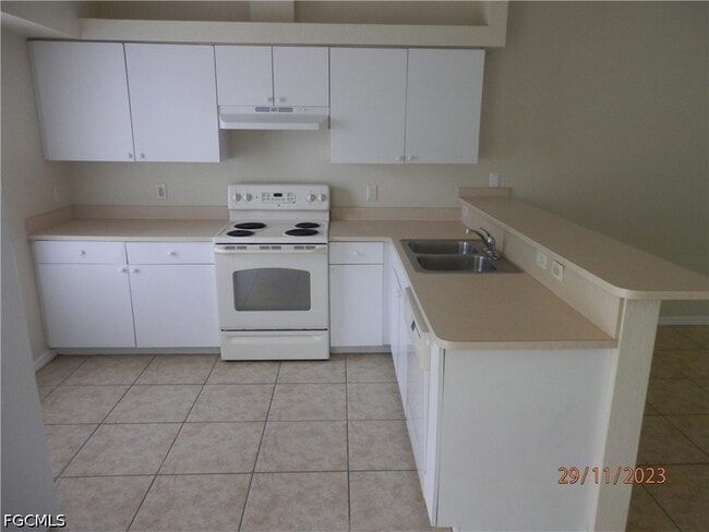 Photo - 2410 NE 6th St
