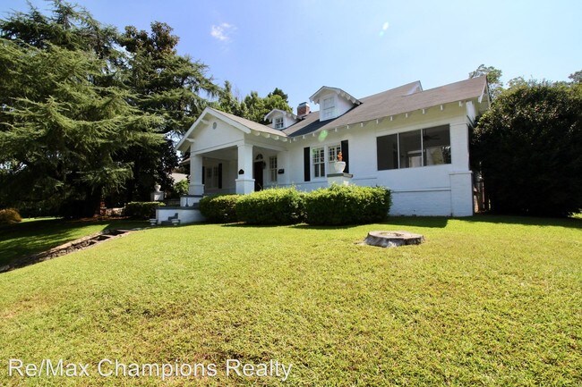 Photo - 5 br, 3 bath House - 1302 Munro Ave