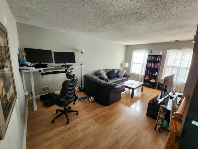 2 bedroom in Newark NJ 07103