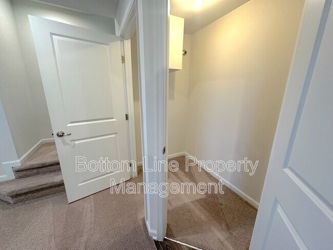 Photo - 1332 Ashbury St