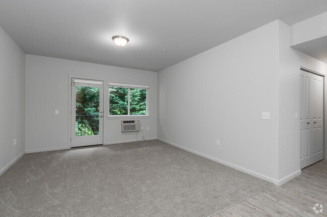 2BR, 2BA - 983SF - Living Room - Trillium Woods Apartments