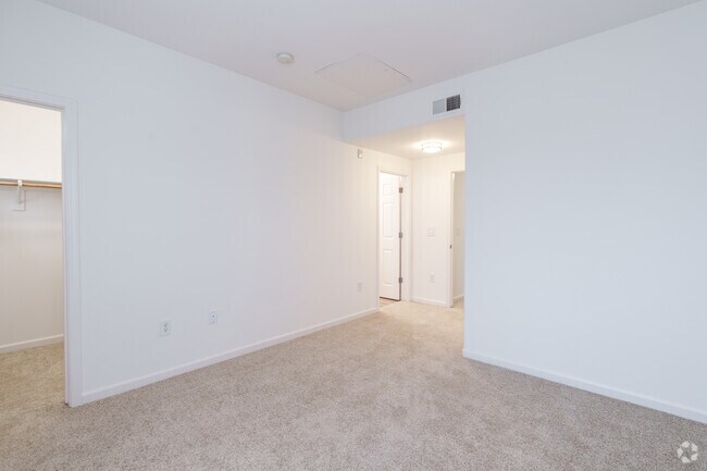3BR, 2BA - 1199SF - Bedroom