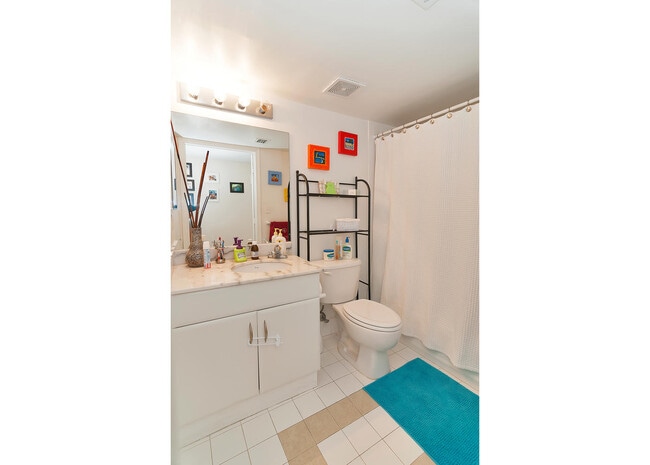 1200 Brickell Bay Dr Unit 2803