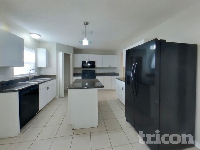 2101 Ardencroft Dr