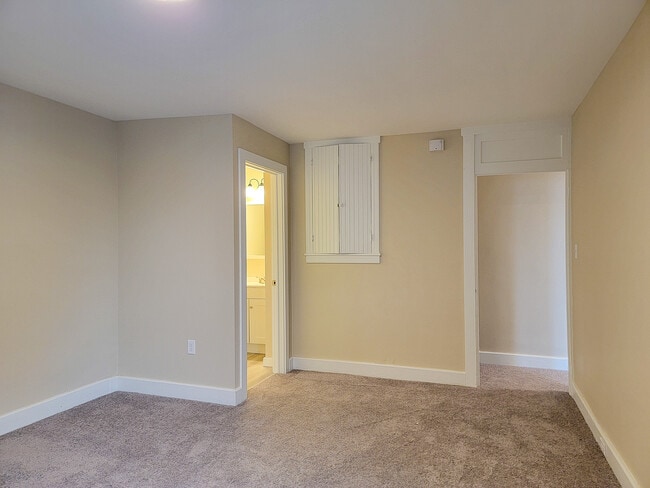 Photo - 317 W Main St Unit C